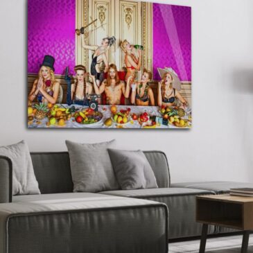 Colorful sexy wall decoration