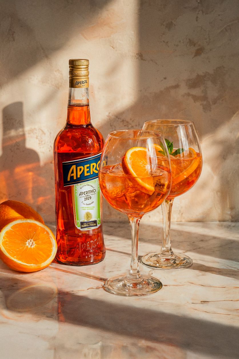 Nature morte « Après-midi à l'Aperol », avec Aperol et orange