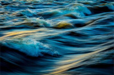 Luxury artwork of the waves of the sea